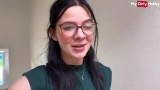 Roxblack 's teen blowjob lektion i tysk amatør stil