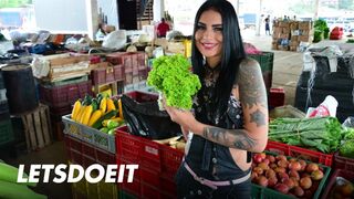 Brown pige melina zapata plukket mig dybt i hendes modne fisse - latinoer milf