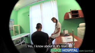 Hun beder om en utro kæreste test på hospitalet, men hun har hot sex derude med den sexede sygeplejerske