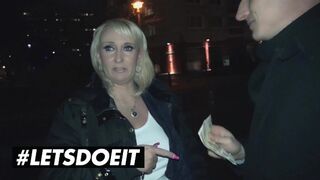 Kitty Wilders kødfulde milf sex på sex bussen
