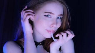 Hot Red Girl Mollyredwolf nyder fucking ustoppelig