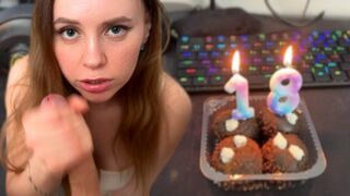 Hun havde en drøm med en russisk milf porno mor, og sex drøm blev virkelige!