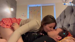 Min ekskone prøvede at stjæle din far, men hun nød kun ludere