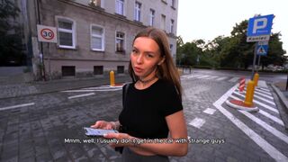 På gaden opdagede skønhed der fulgte mig lige ind i min seng