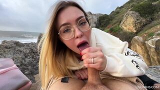To lækre 18-årige blonde teenager kneppet på stranden tour