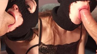 Sød pige i en skimaske får en saftig pik i munden