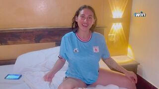Hot pige elsker fodbold og hårdt fuck