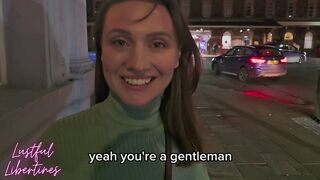 Moden gift milf desperat snydt og bad mig om at komme ind i hendes behåret britiske fisse