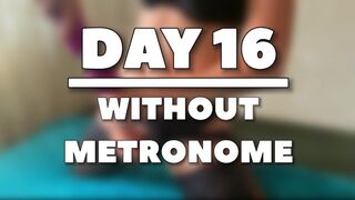 Milf onanere med kunstig pik - Dag 16 uden metronom