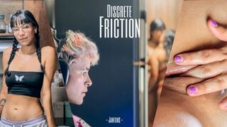 Asmr lækre fingre! Kærester spiser hinanden med kys og kneppe hinanden med deres travle nabo