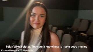 Første støbning af big-ass brunette med naturlige bryster på kamera