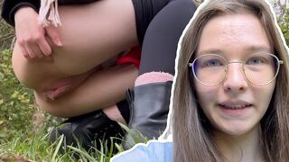 Vilde teenagere onanerer og pisser offentligt udendørs