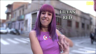 AMATEUREURO - Lilyan RedShows hvad hun kan gøre