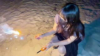 Hot amatør fuck i det varme bad på stranden - vilde fuck og slikke krop uden grænser
