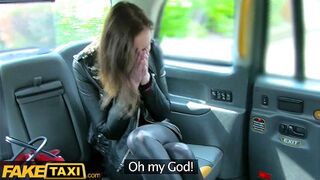 Din mand bad mig om at have sex med sin kone som en gave - Falske Taxi Adventure