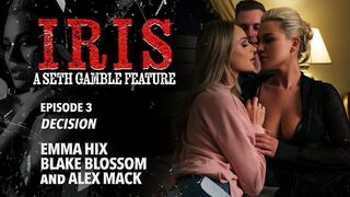 Wicked - Smukke blonde piger Emma Hix og Blake Blossom Hard komme i Tre