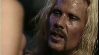 Retro porno med en stor pik med hovedrollen Susana Spears og Dallas D 'Amour i den oprindelige HD-samling