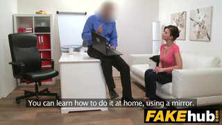 Falsk Agent - casting video af ungarsk Vicky Love