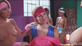 GIRLCORE - Aerobics træning bliver til et orgie