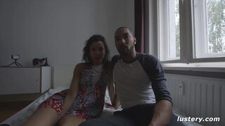 Miriam Prado nyder vildt publikums- space fuck