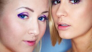 Blond Lesbiske Hot Sucking Feast
