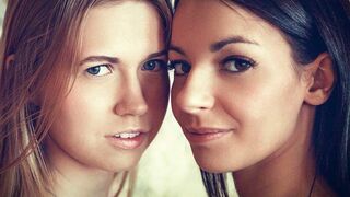 Sophia Laure og Violette Pink Hot Lesbian Weekend