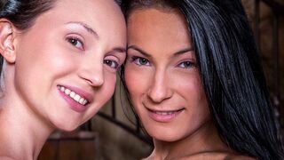 Lexi Dona trøster sin kærlighedsven Nataly von